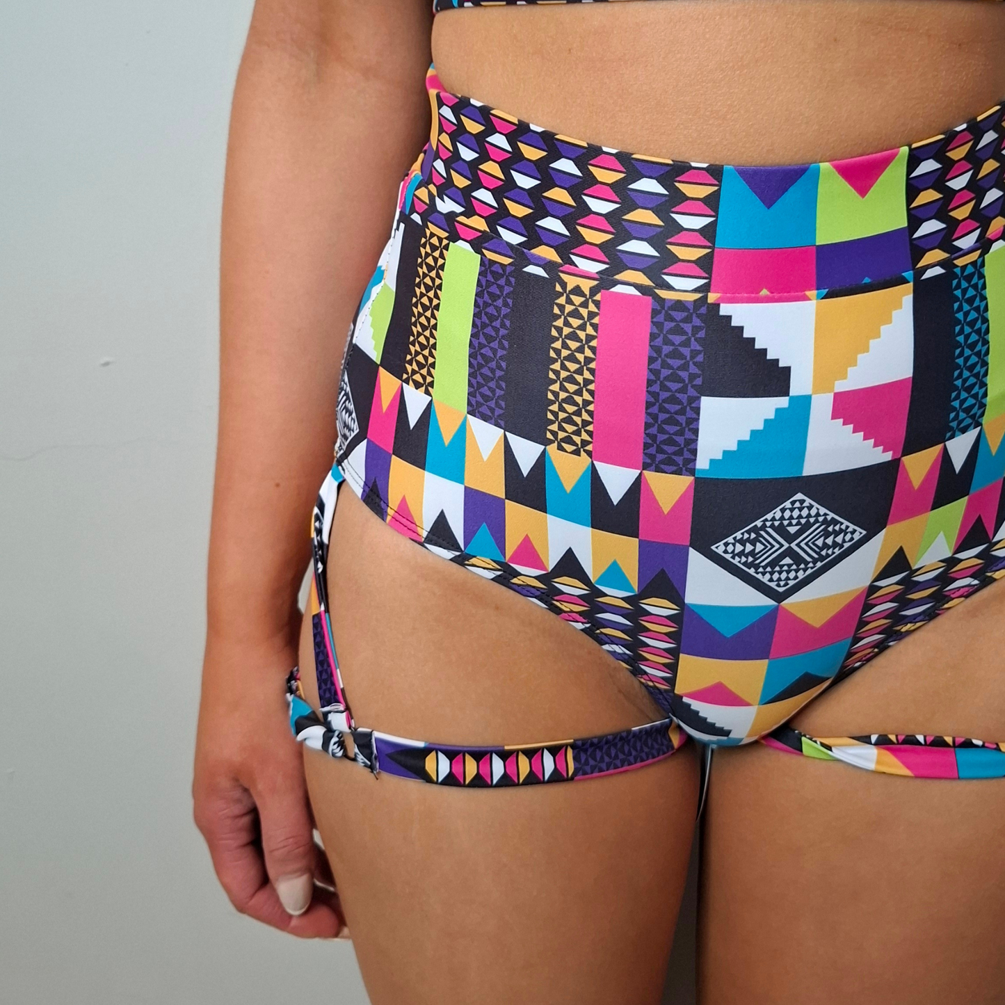 Bloom Collection: Azalea Garter Pole shorts