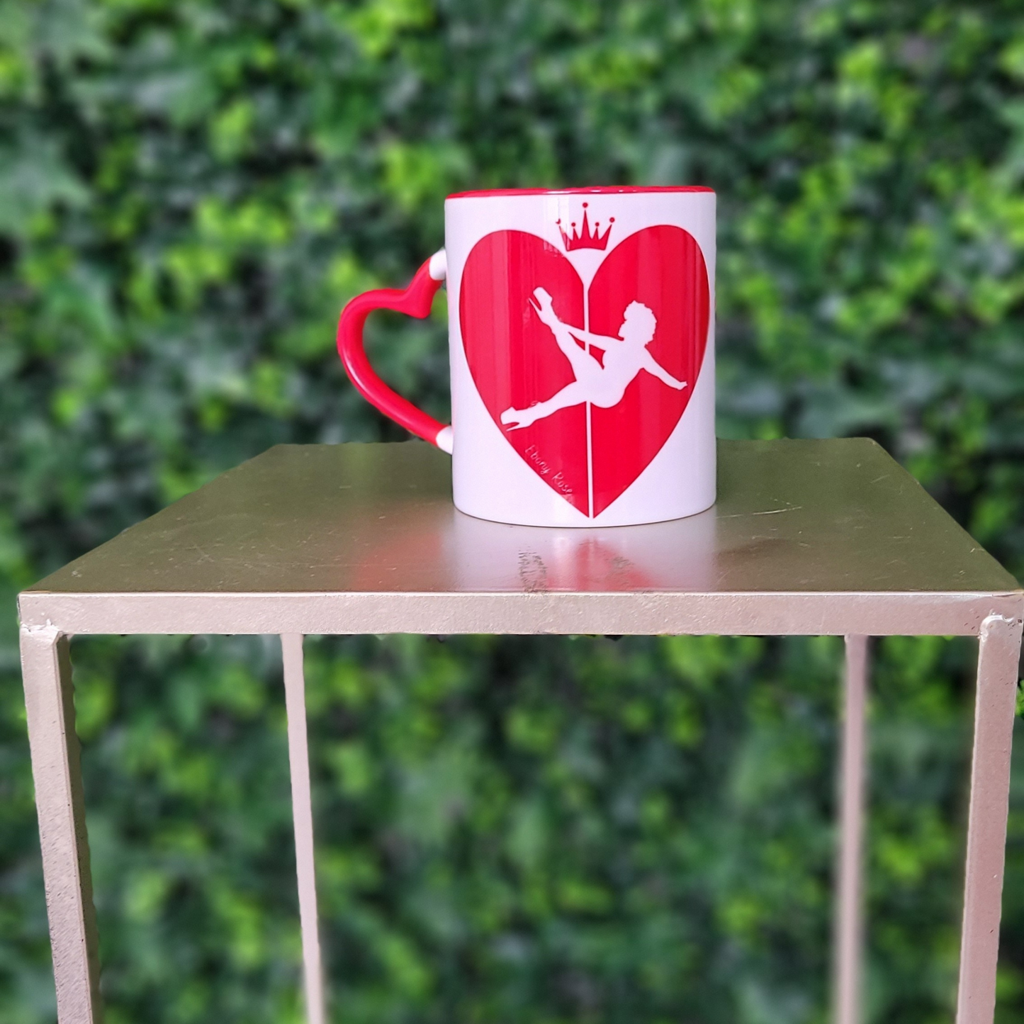 "Kween Of Hearts" Heart-Shaped mug